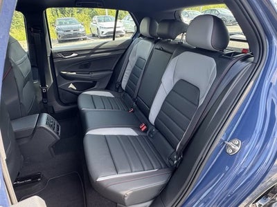 2026 Volkswagen Golf GTI Autobahn