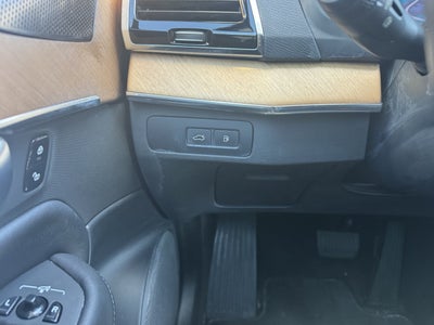 2023 Volvo XC90 Recharge Plug-In Hybrid Plus