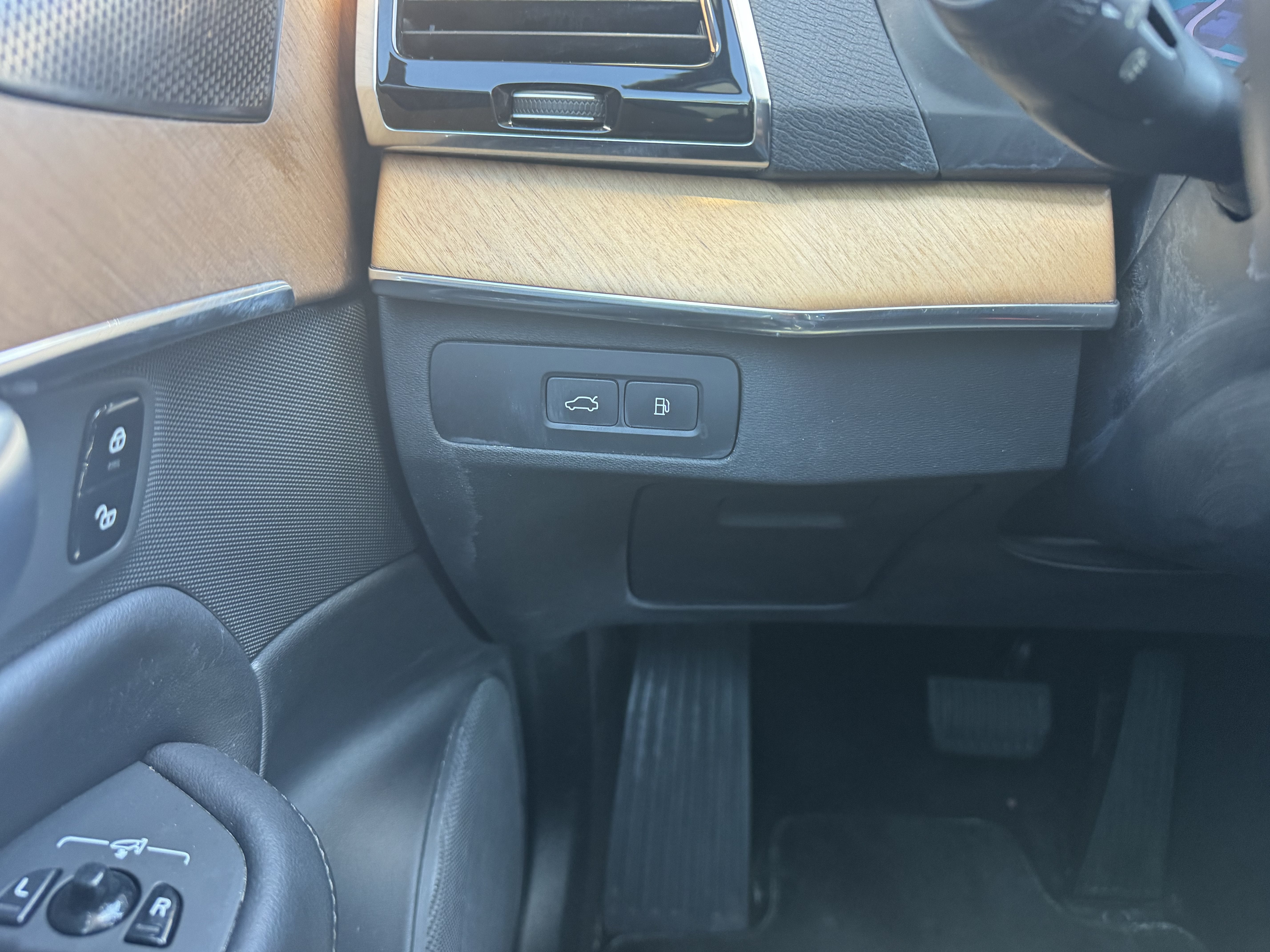 2023 Volvo XC90 Recharge Plug-In Hybrid Plus