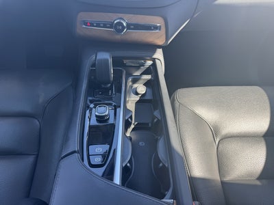 2023 Volvo XC90 Recharge Plug-In Hybrid Plus