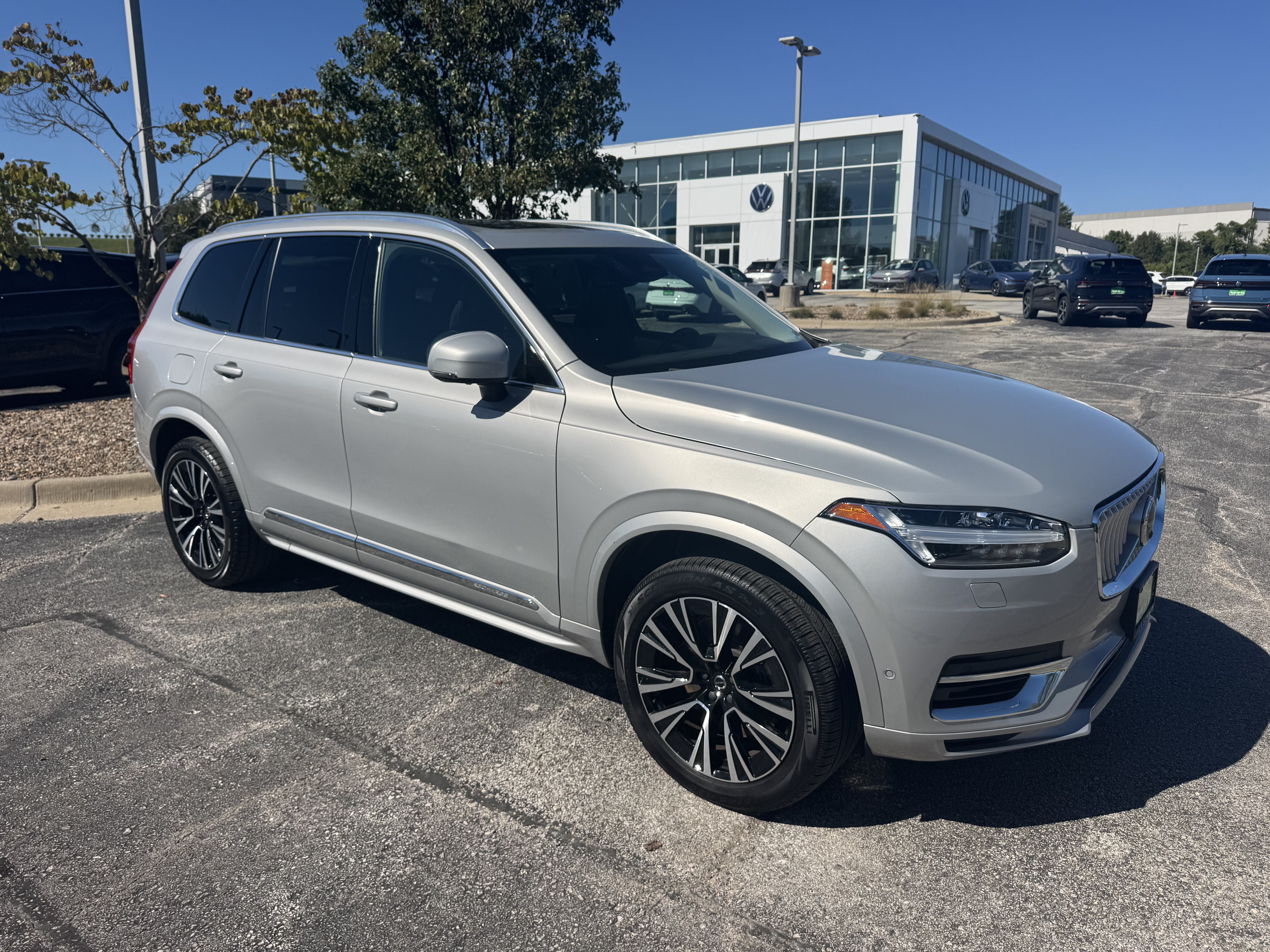 2023 Volvo XC90 Recharge Plug-In Hybrid Plus