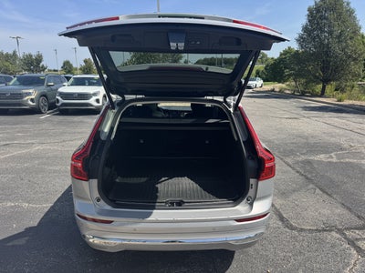 2023 Volvo XC60 Recharge Plug-In Hybrid Ultimate Bright Theme
