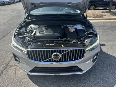 2023 Volvo XC60 Recharge Plug-In Hybrid Ultimate Bright Theme