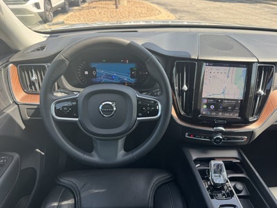 2023 Volvo XC60 Recharge Plug-In Hybrid Ultimate Bright Theme