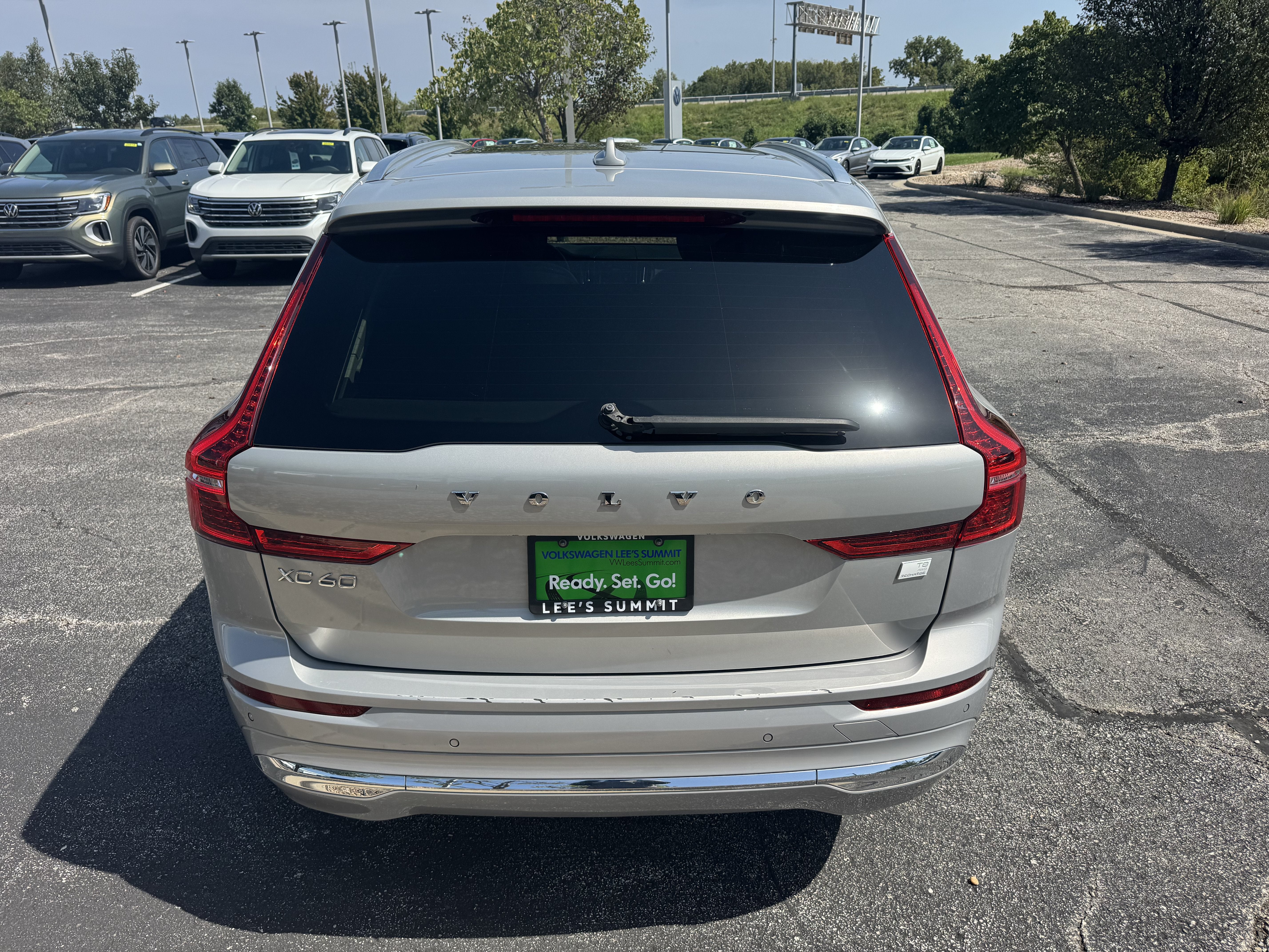 2023 Volvo XC60 Recharge Plug-In Hybrid Ultimate Bright Theme