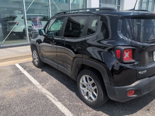 Used 2018 Jeep Renegade Latitude with VIN ZACCJBBB2JPJ03305 for sale in Kansas City