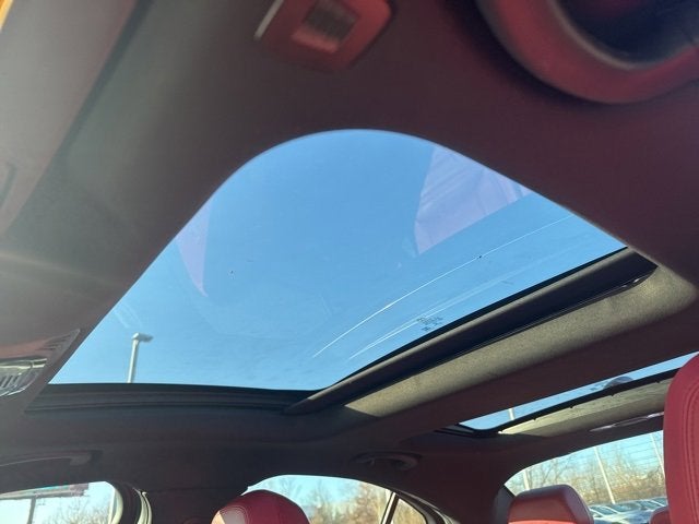 2022 Alfa Romeo Giulia Veloce