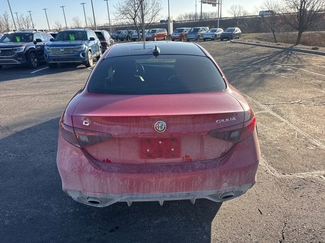 2022 Alfa Romeo Giulia Veloce