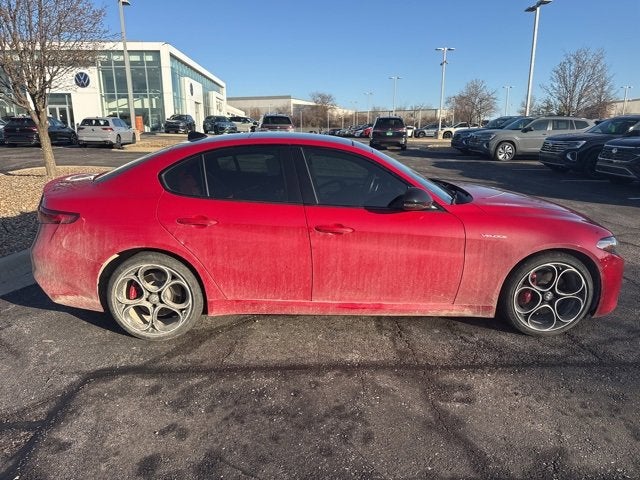 2022 Alfa Romeo Giulia Veloce