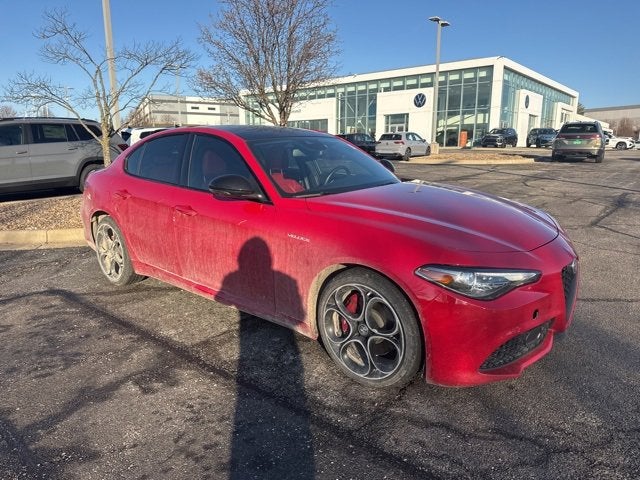 2022 Alfa Romeo Giulia Veloce