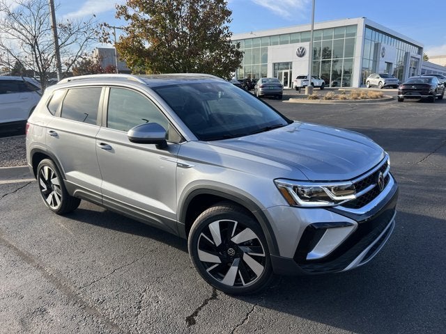 2024 Volkswagen Taos SEL